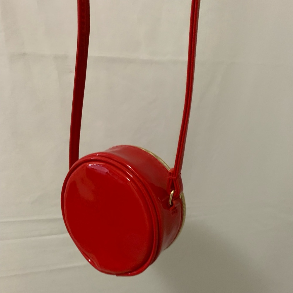 Marc Jacobs Red Patent Round Crossbody Bag - Picture 6 of 8